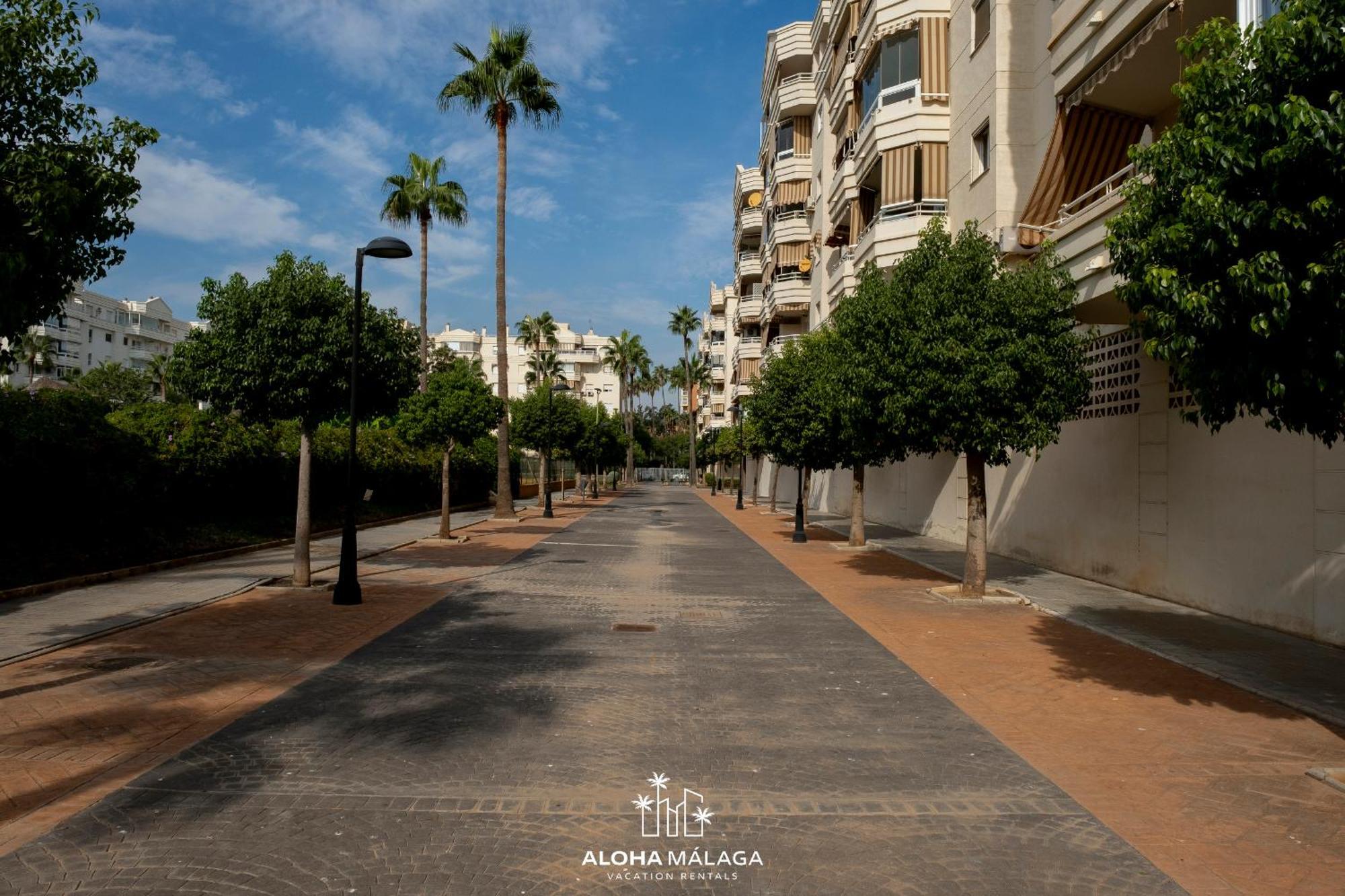 Pacifico Beach Front By AlohaMálaga Exterior foto